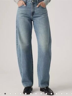 Levi’s Baggy Dad Barrel Women’s jeans
